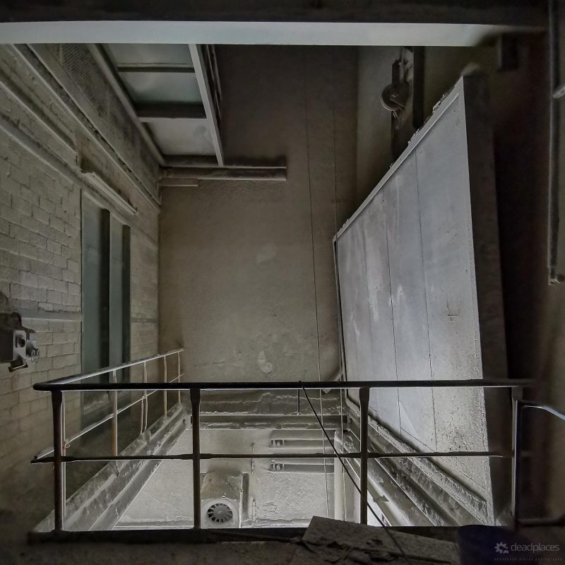 Fahrweg Schiebebuehne Pressen Hangseite